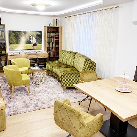 Gasthof Hametner Mit Innviertlerhof Mit Direktem Zugang Zur Therme Mediterrana Durch Unseren Garten! Бад Хол Екстериор снимка