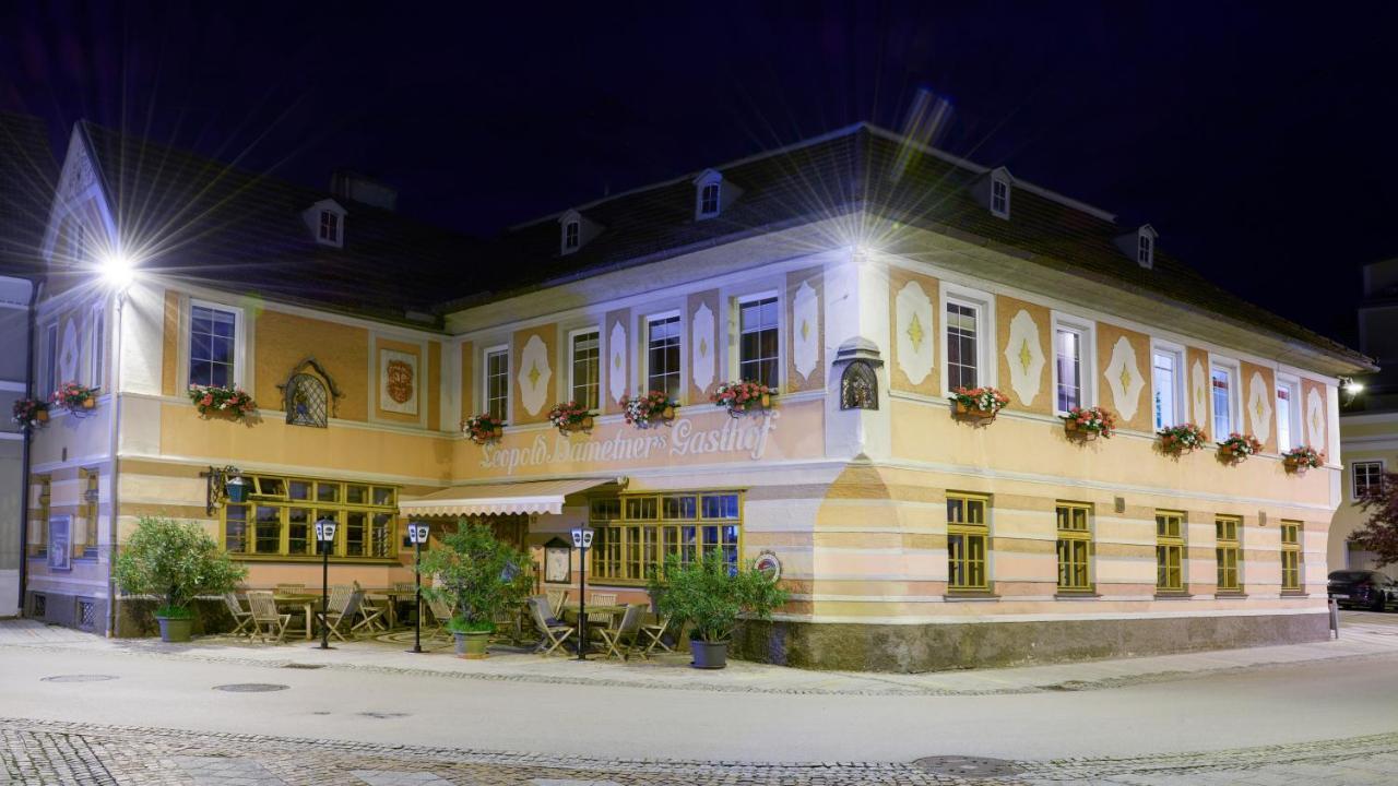 Gasthof Hametner Mit Innviertlerhof Mit Direktem Zugang Zur Therme Mediterrana Durch Unseren Garten! Бад Хол Екстериор снимка