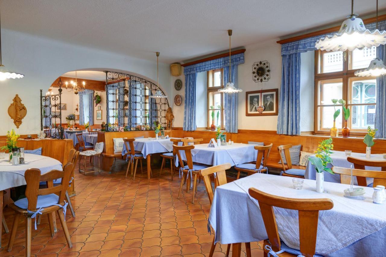 Gasthof Hametner Mit Innviertlerhof Mit Direktem Zugang Zur Therme Mediterrana Durch Unseren Garten! Бад Хол Екстериор снимка