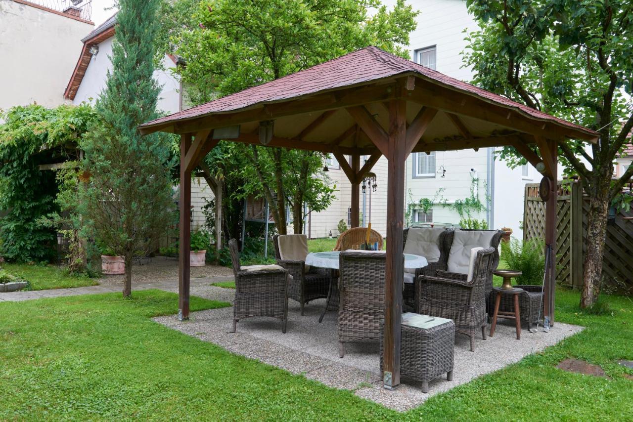 Gasthof Hametner Mit Innviertlerhof Mit Direktem Zugang Zur Therme Mediterrana Durch Unseren Garten! Бад Хол Екстериор снимка